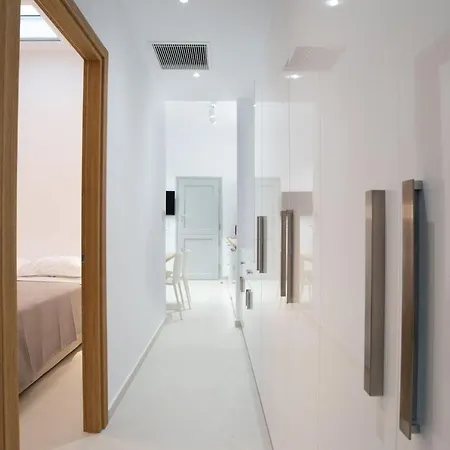 Lejlighed Minimal House In The Heart Of Paroikia